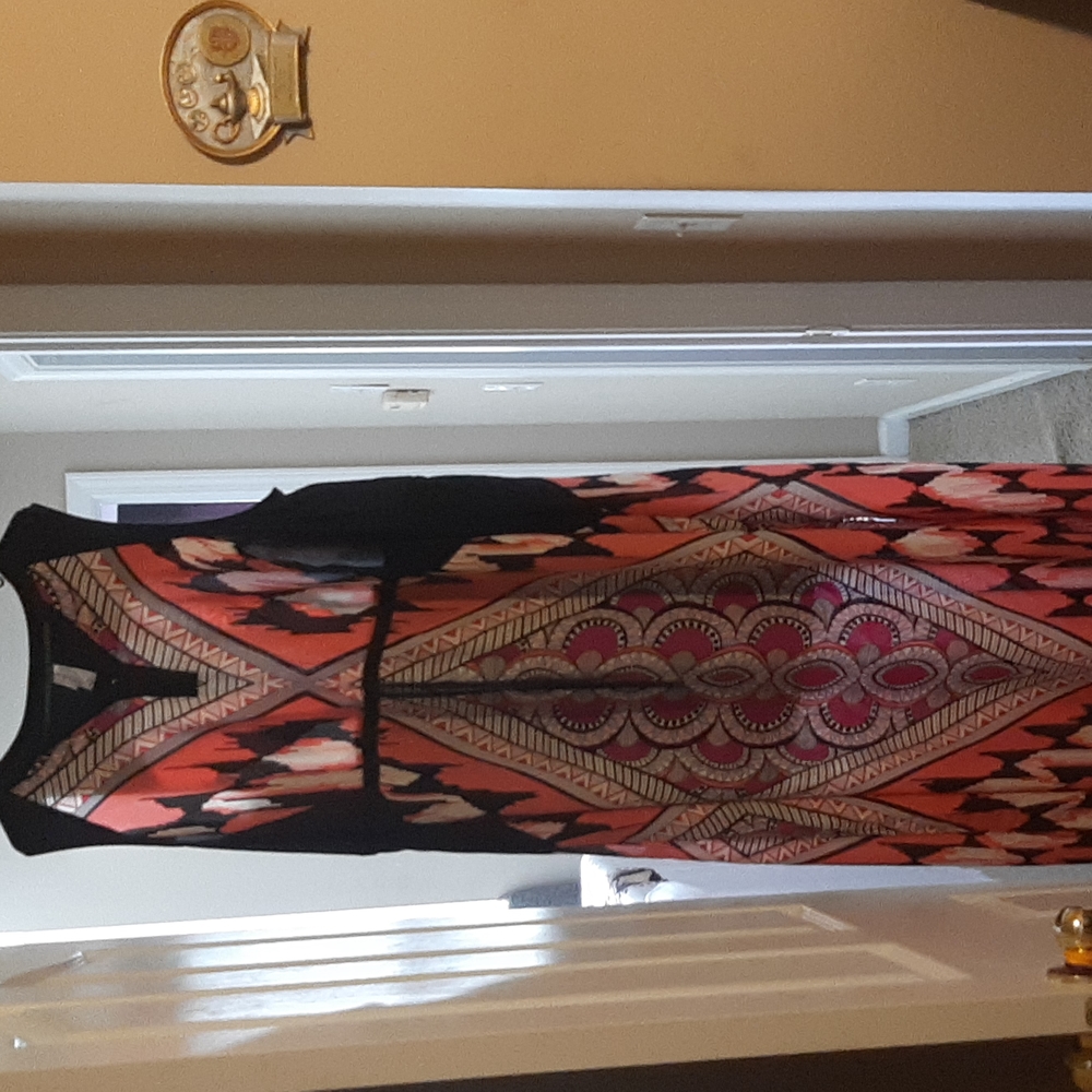 Long formal dress with design